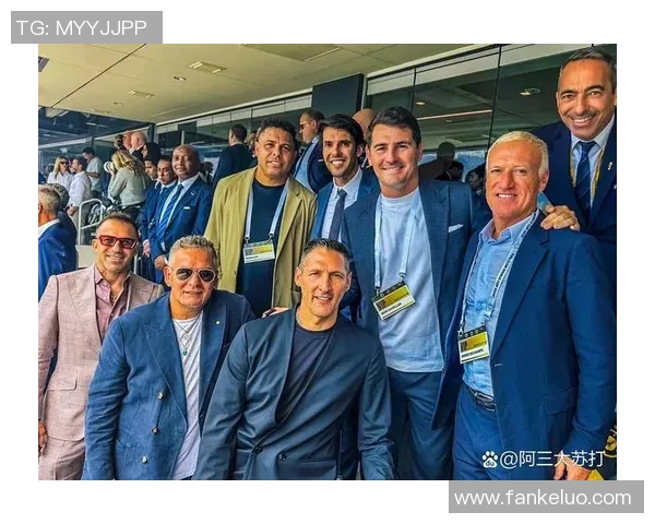 八大足球巨星风采对比:从技术到影响力的全面解析 八大足球巨星风采对比:从技术到影响力的全面解析